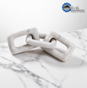 Interlocking Marble Chain Decor